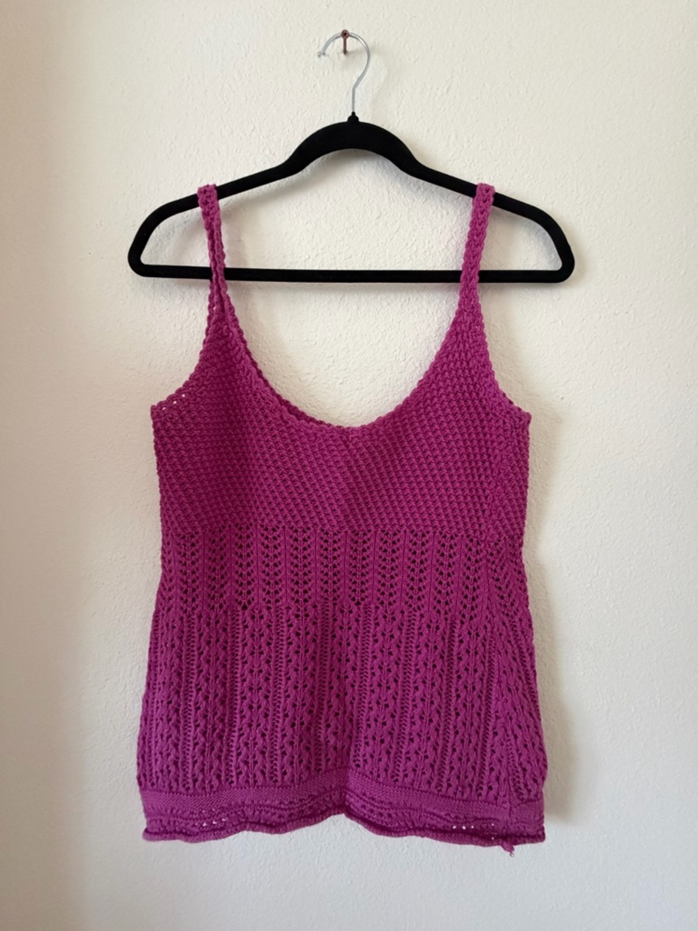 Old Navy Crochet Tank Top - Magenta